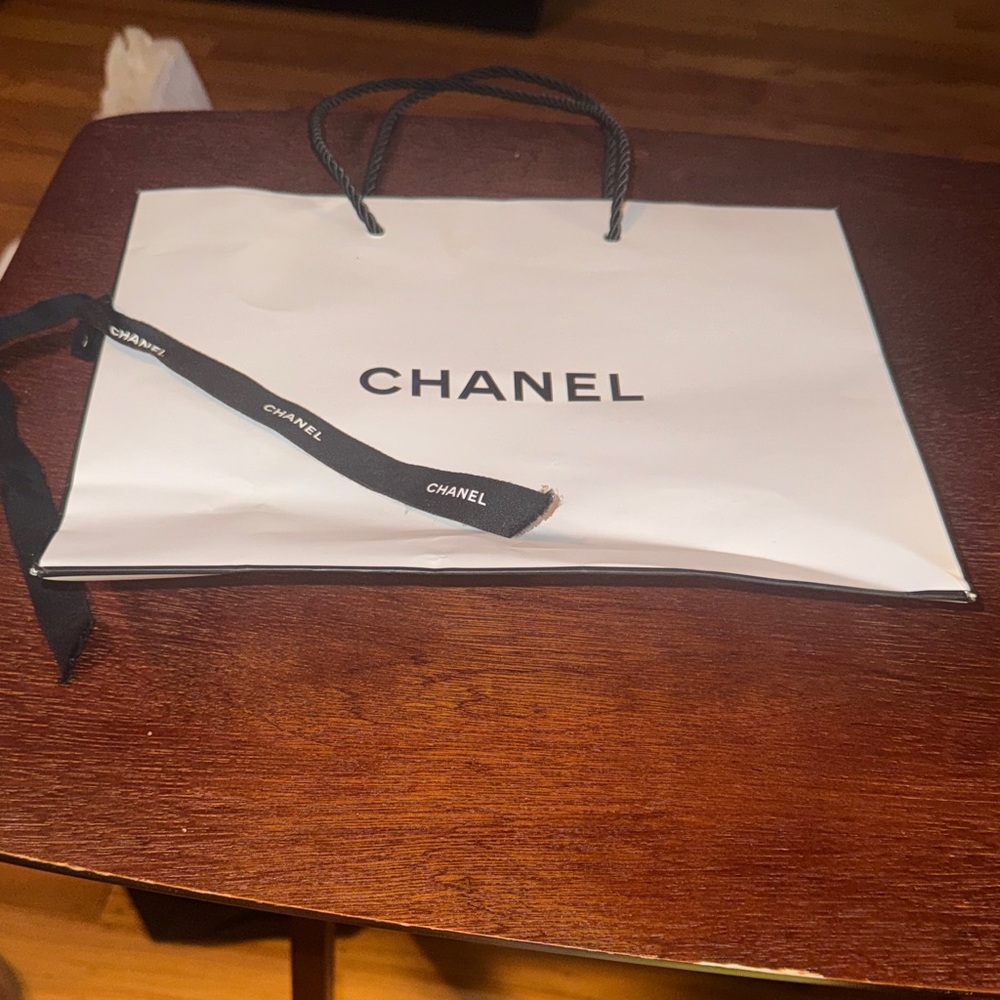CHANEL Gift Bag with Ribbon